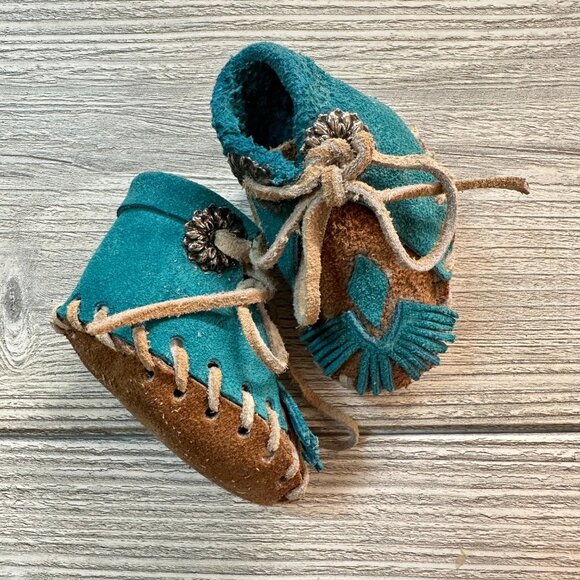 Hand Sewn Turquoise Deer Hide Baby Moccasins - Picture 9 of 16